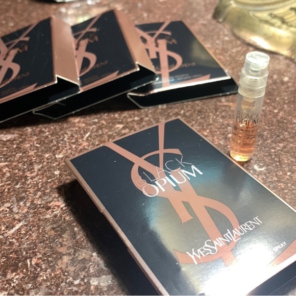 Yves Saint Laurent Other - YSL Black Opium Samples
